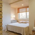 Kaevu House *