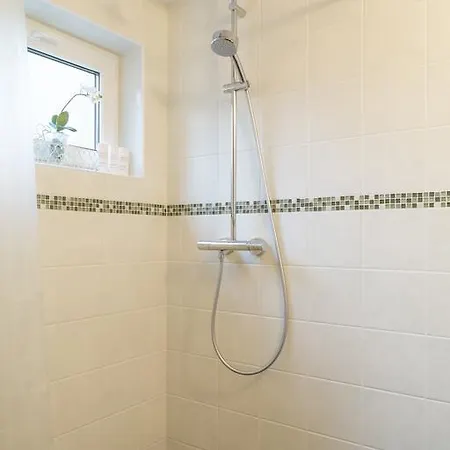 Kaevu House パルヌ