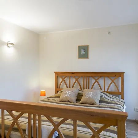 Kaevu House * パルヌ