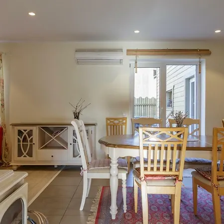 沙井度假屋 派尔努